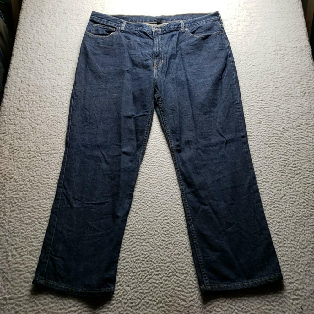 Van Heusen Studio Jeans Mens 42x30 Dark Wash Relaxed Straight Denim Pants